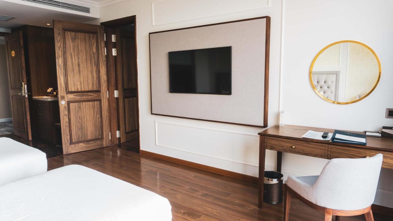Phu Cuong Hotel Cà Mau Exteriör bild