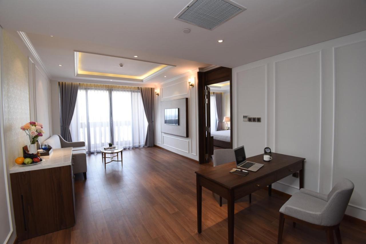 Phu Cuong Hotel Cà Mau Exteriör bild
