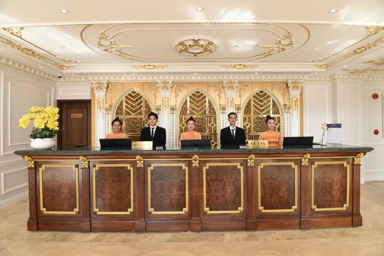 Phu Cuong Hotel Cà Mau Exteriör bild