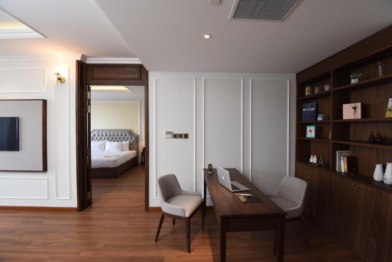 Phu Cuong Hotel Cà Mau Exteriör bild