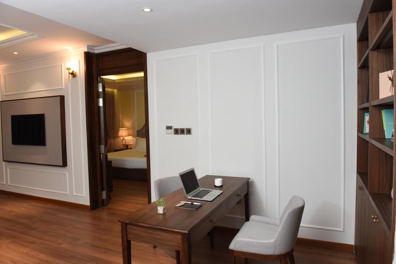Phu Cuong Hotel Cà Mau Exteriör bild